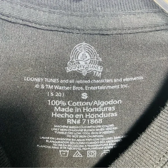 Looney Tunes T-Shirt Size Small Black - Picture 4 of 5